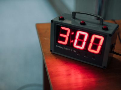 Gym timer clock showing elapsed workout time